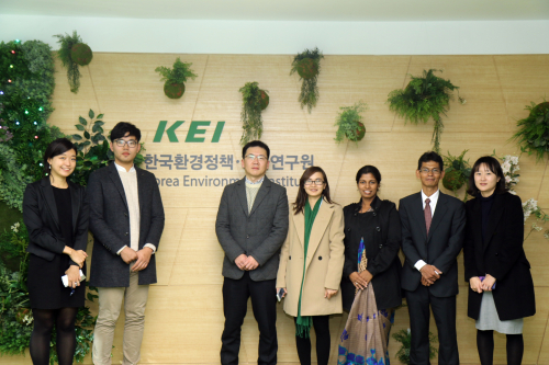 Awards Ceremony of the 7th KEI Student Paper Competition 2